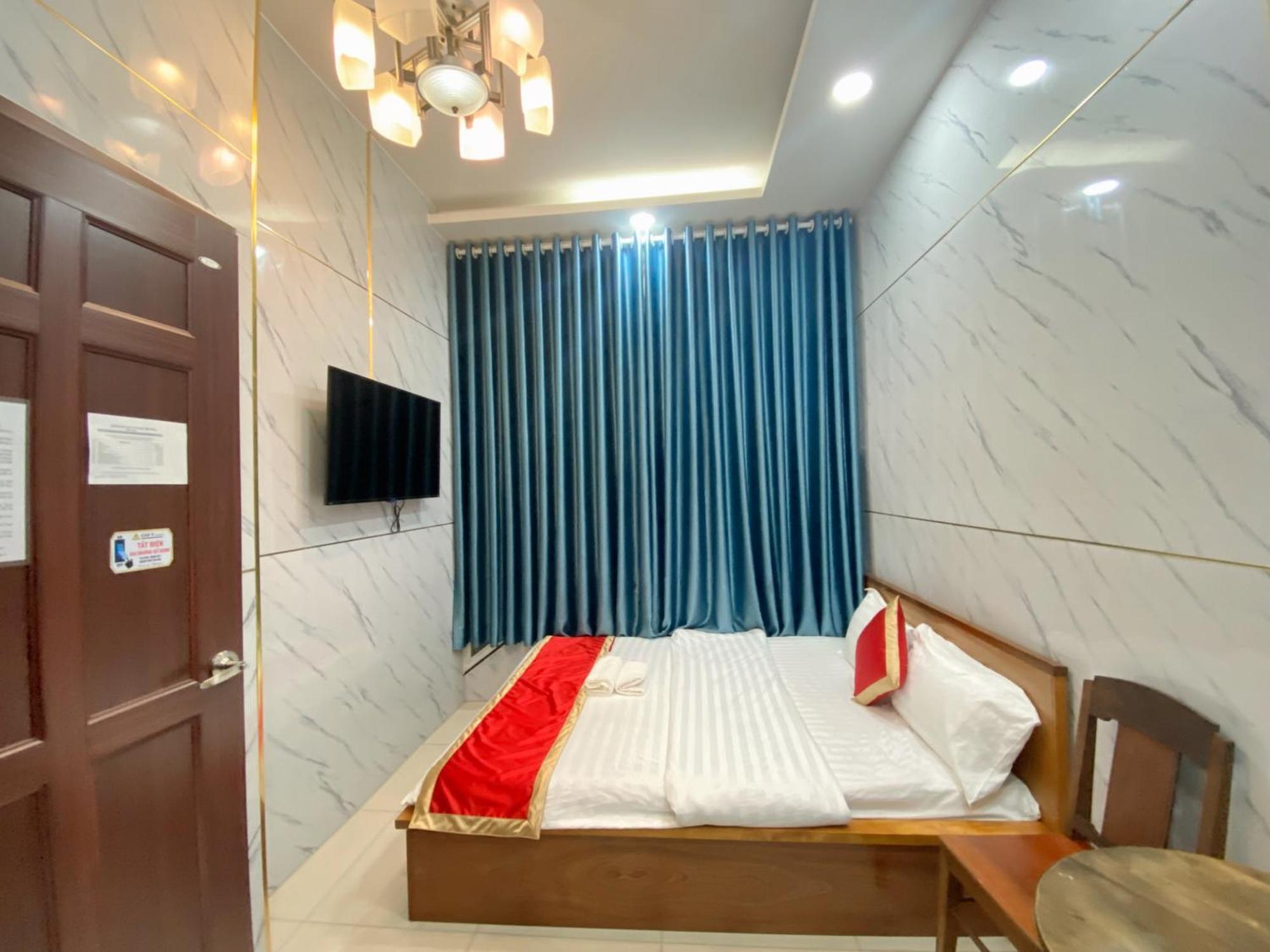Lucky Hotel Thành Pho Ho Chí Minh Esterno foto