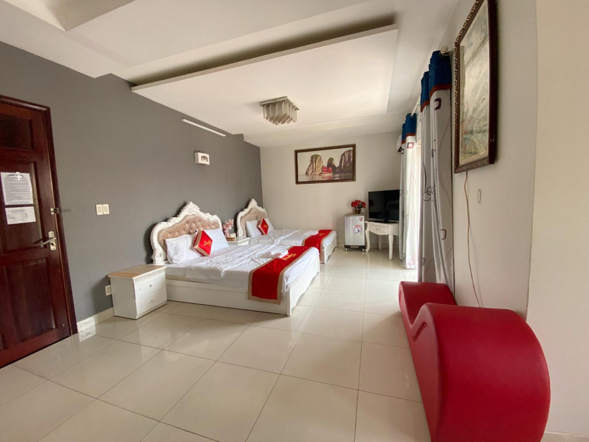 Lucky Hotel Thành Pho Ho Chí Minh Esterno foto